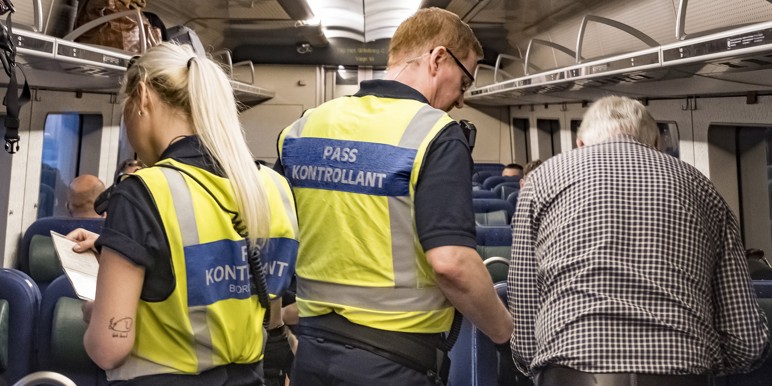 Paskontrol i tog